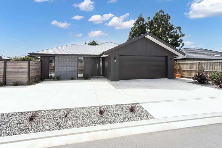 17 Russell Lilley Drive_0