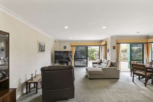 1/11 Stewart Gibson Place Manurewa_2