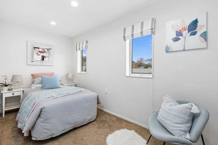 71 Woodward Road Mount Albert_16