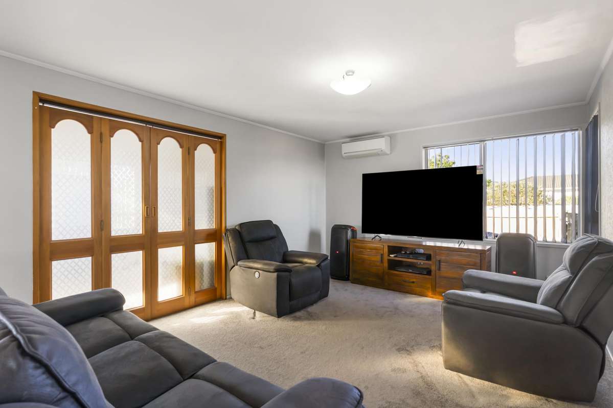 13 Gibbons Road_2