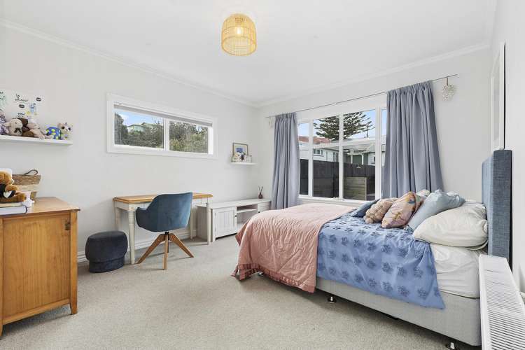 185 Coutts Street Rongotai_12