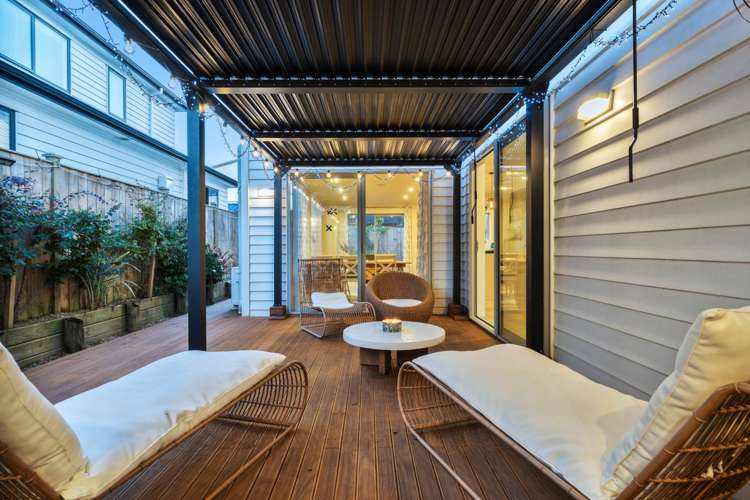 32 Thomas Rielly Avenue Hobsonville_27