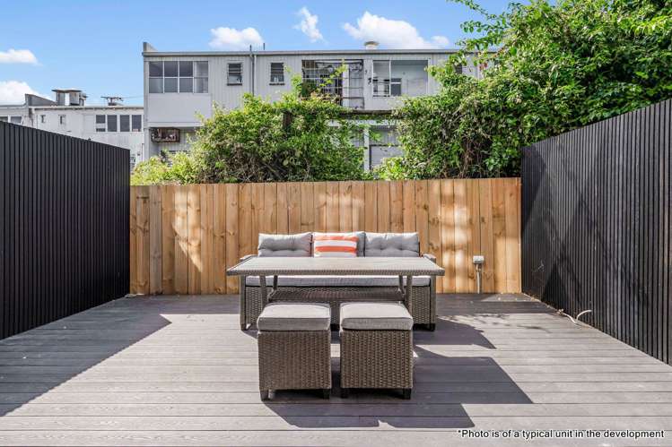 2/ 6 Riddell Road Glendowie_32