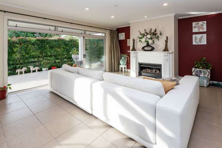 1a Gracechurch Drive Flat Bush_10