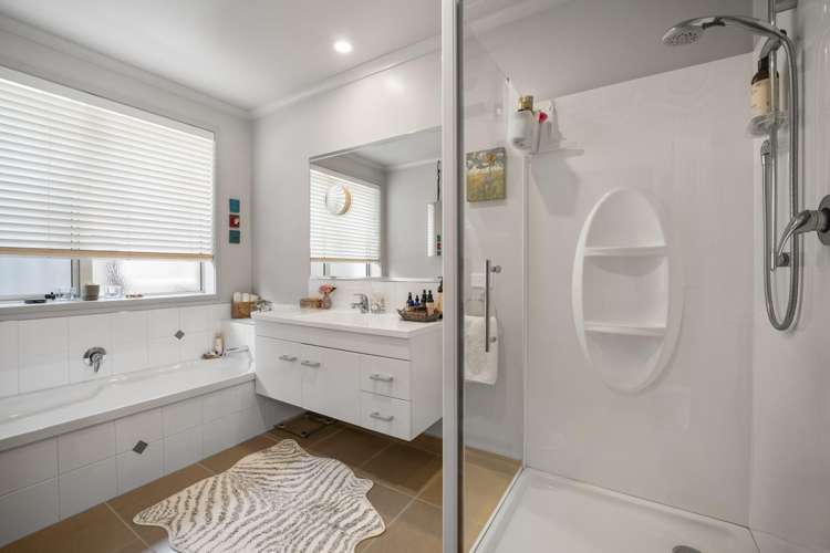 2 Barometer Way Pyes Pa_10