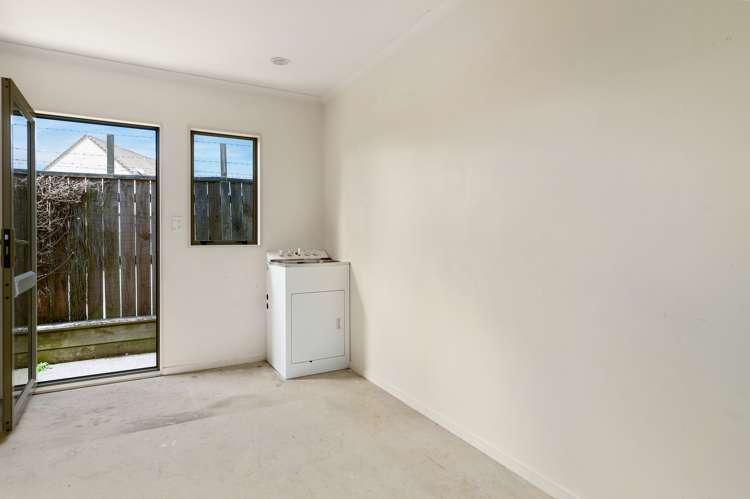 24/285 Vaughan Road Owhata_11