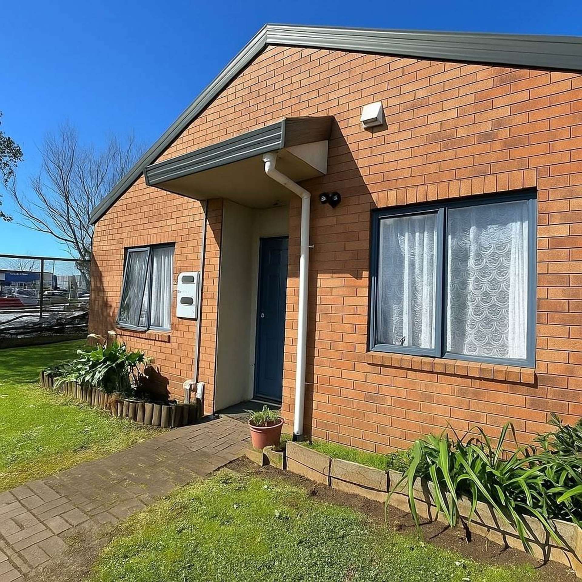 202A Massey Road Mangere East_0