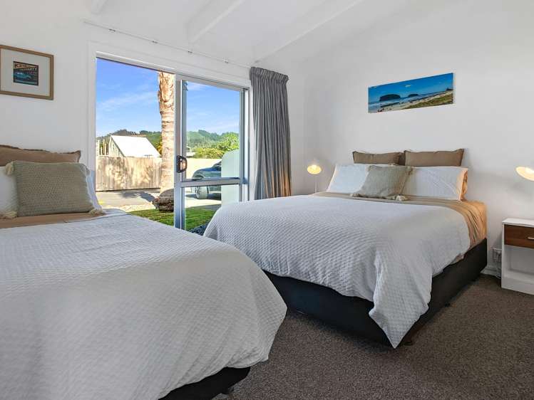 2/415 Port Road Whangamata_12