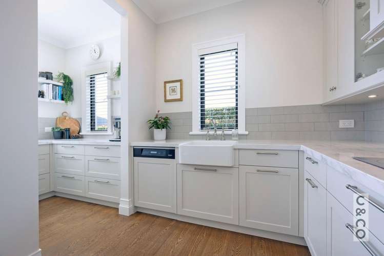 8 Tauwaka Crescent Riverhead_18