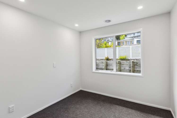 64 Kakariki Grove Waikanae_15