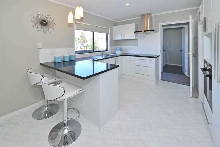 2/277 Porchester Road Takanini_3