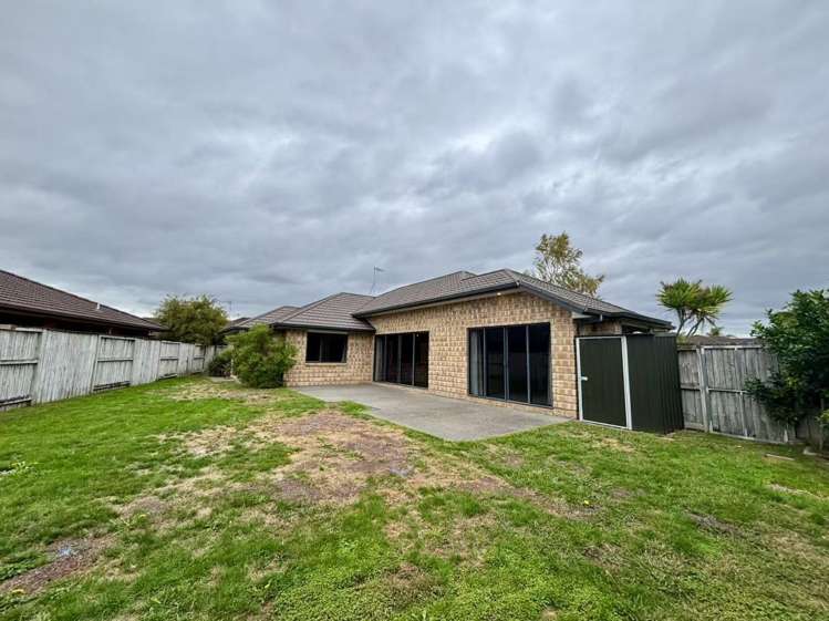 16 Somerton Drive Huntington_2