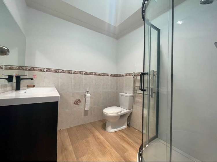 16B Reeves Road Pakuranga_10