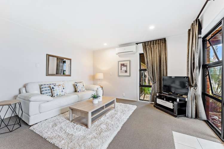 5 Kotare Place Sandspit_36