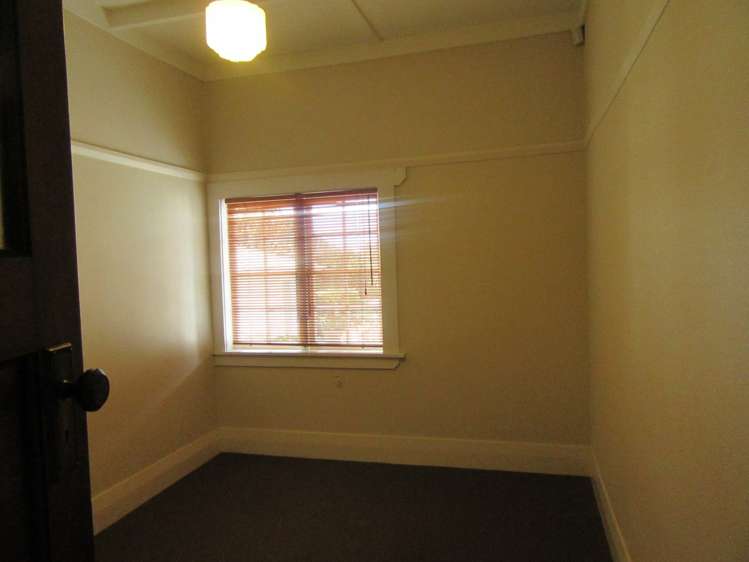 23 Wattle Street New Lynn_13