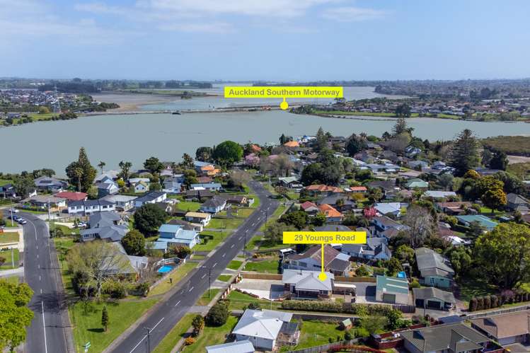 29 Youngs Road Papakura_23