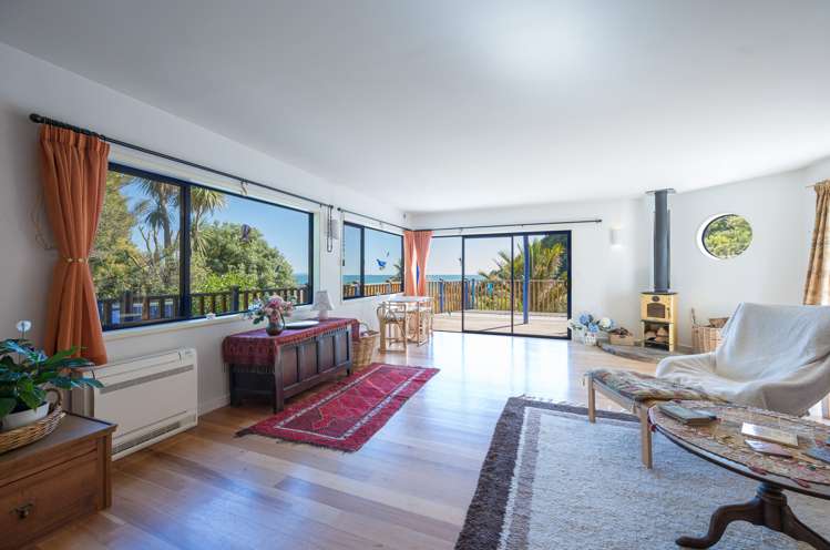 12 Airlie Street Glenduan_1