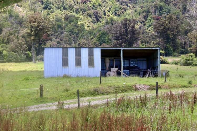 1502 Karamea Highway Corbyvale_12