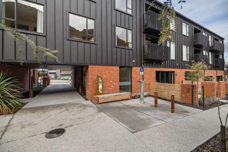 103/98 Gorge Road Queenstown_12