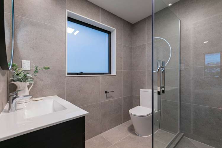 16 Kaupeka Road Orewa_11