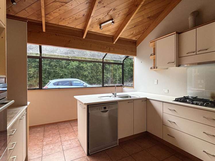 15 McBeth Road Poroti_2