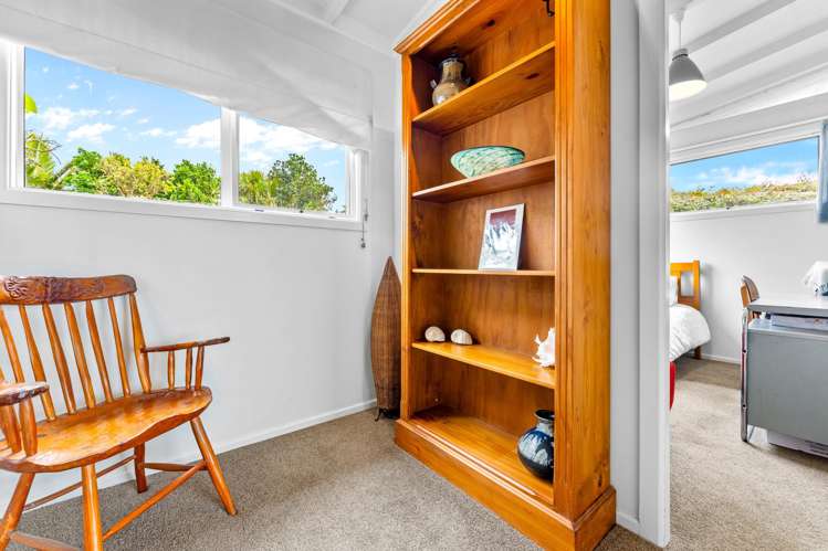 6 Sea View Road Leigh_20