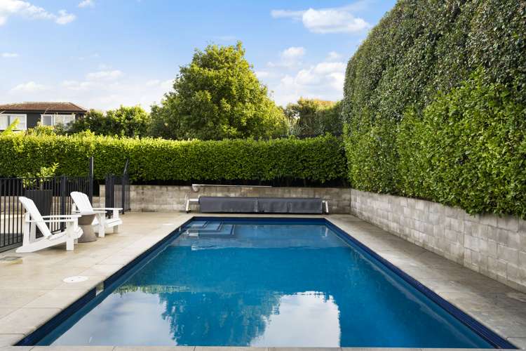 55 Seaview Road Castor Bay_20