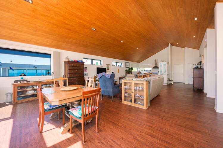 11 Shearwater Drive Kaikoura_10