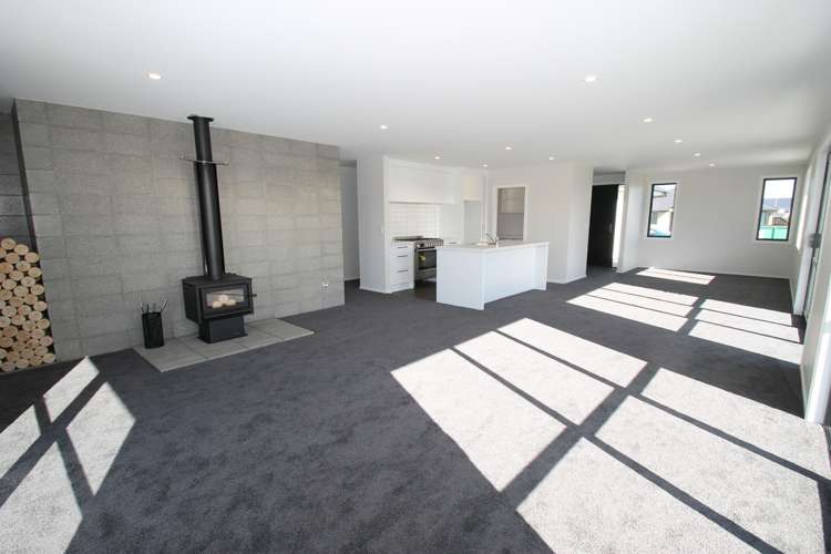 10 Dundee Road Mosgiel_2