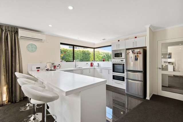 32 Rembrandt Place Burnside_3