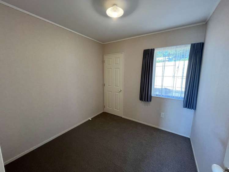 45 Glenview Road Glen Eden_12