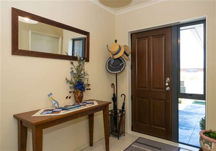 23 Avening Close Blenheim Central_15