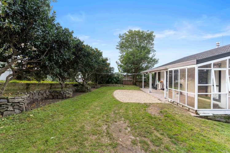 53 Heron Avenue East Matua_26