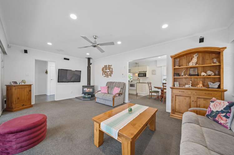 13A Glen Avenue Papatoetoe_7