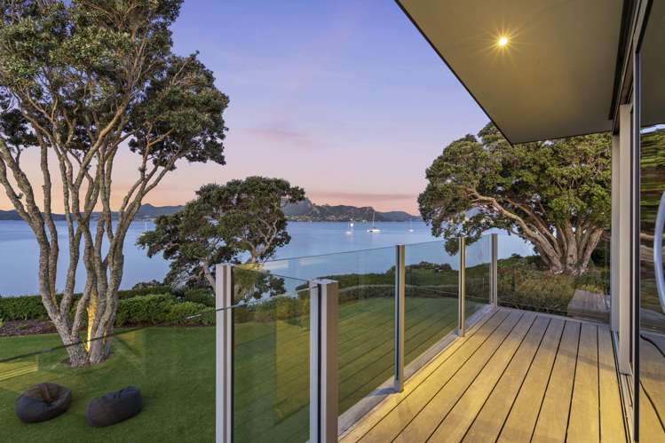 13 Graham Street One Tree Point_17