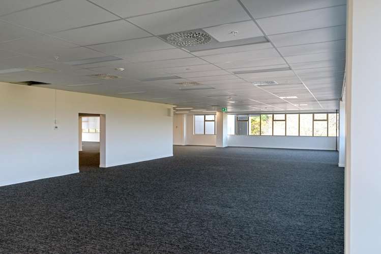 L3, 68 Ward Street Upper Hutt Central_6