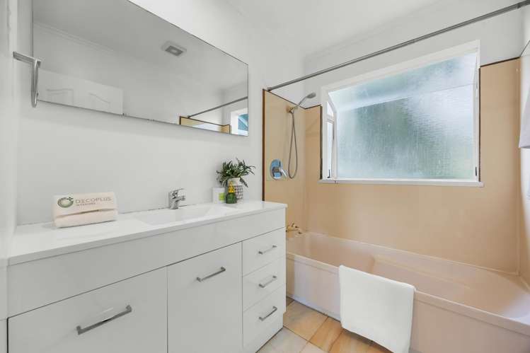 46 Canberra Avenue Lynfield_16