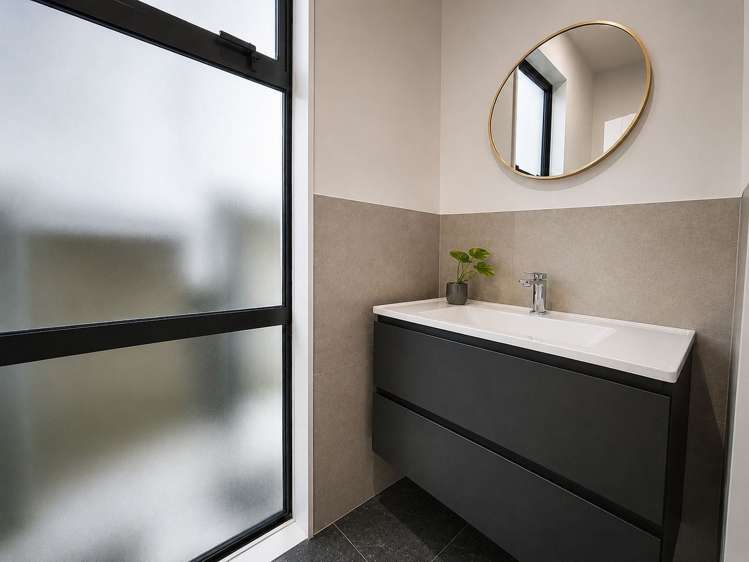 2E Cardinal Place Glendowie_16