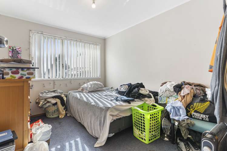 384 Roscommon Road Clendon Park_5