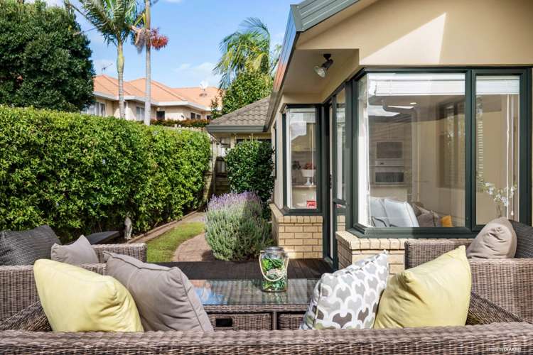 8 Isaac Place East Tamaki Heights_10