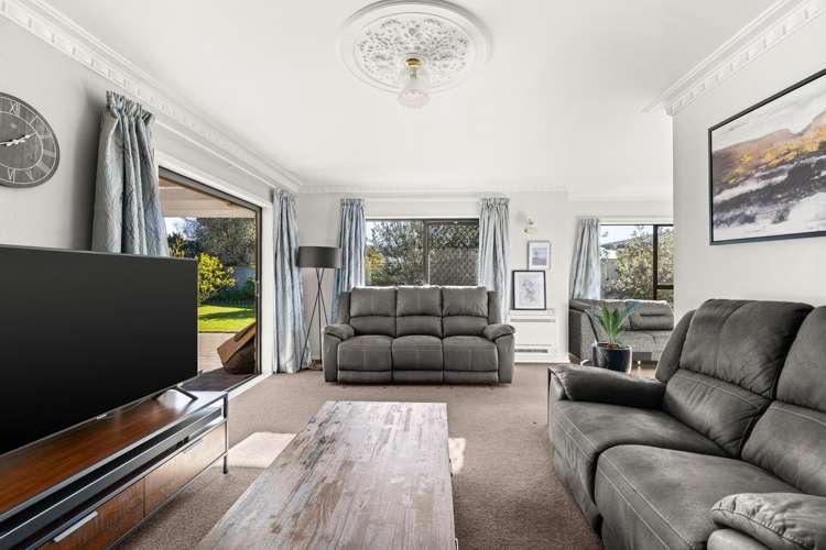 34 Roskilda Crescent Taradale_8