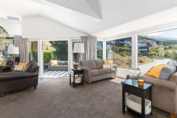 66 Hensman Road Queenstown_6