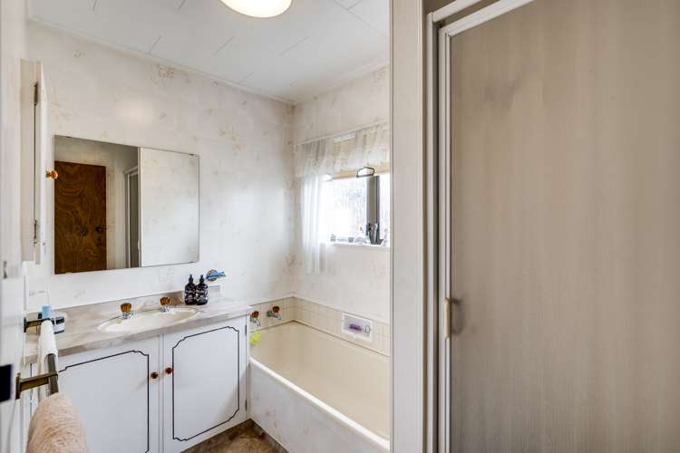 58 Spriggs Crescent Greenmeadows_10