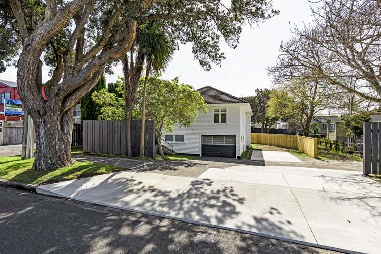 6 Whiteley Street Moturoa_30