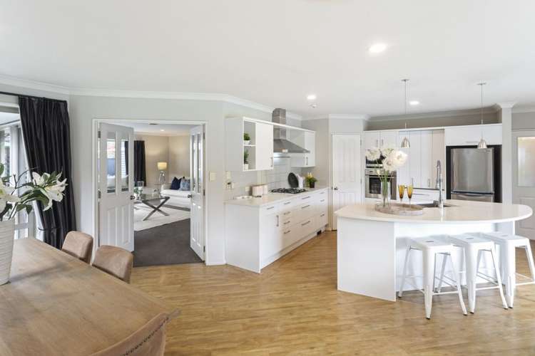 37 Hussey Road Harewood_4