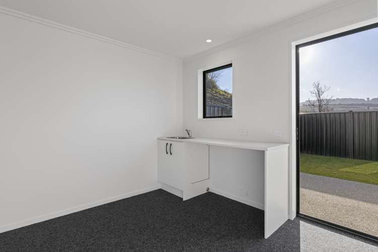 7 Rose Drive Concord_18