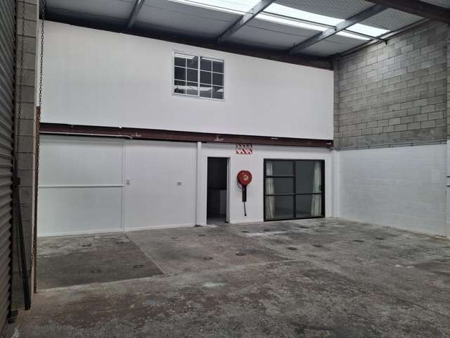 B/9 Anvil Road Silverdale_3