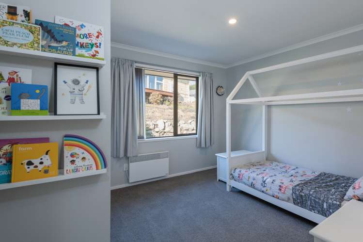 46 Ngawhatu Road Stoke_12