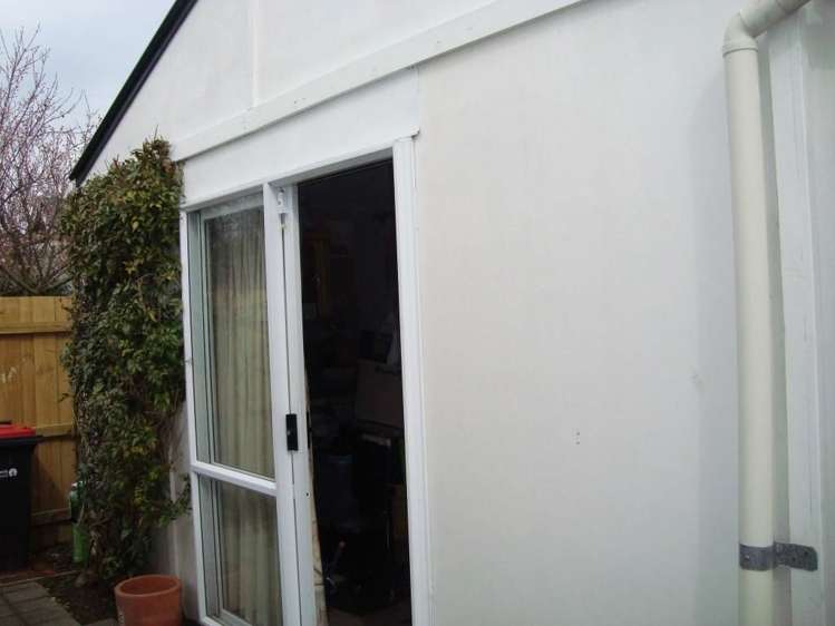 82b Bryndwr Road Bryndwr_17