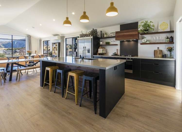 9 Edgewood Place Wanaka_4